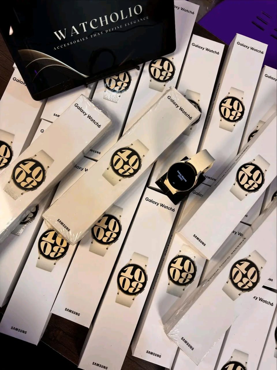 SAMSUNG Galaxy Watch 6 40mm Bluetooth Smartwatch, Fitness Tracker, Personalized HR Zones, Advanced Sleep Coaching, Heart Monitor, BIA Sensor, Health Wellness Insights, Big Screen